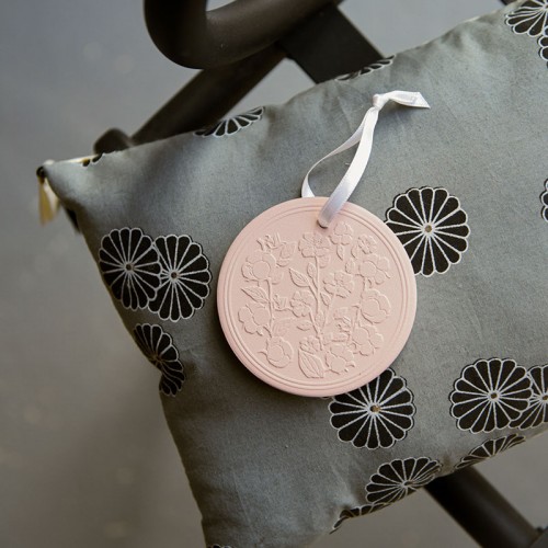 White Cotton Scented Ceramic