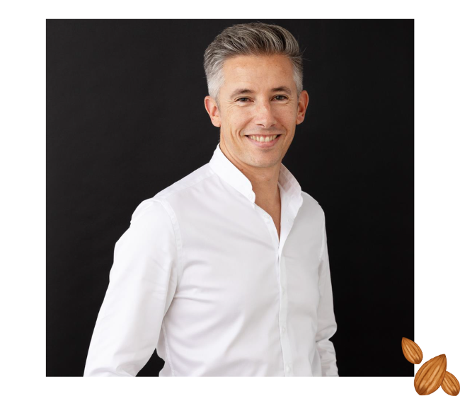 Portrait d'un monsieur en noir et blanc